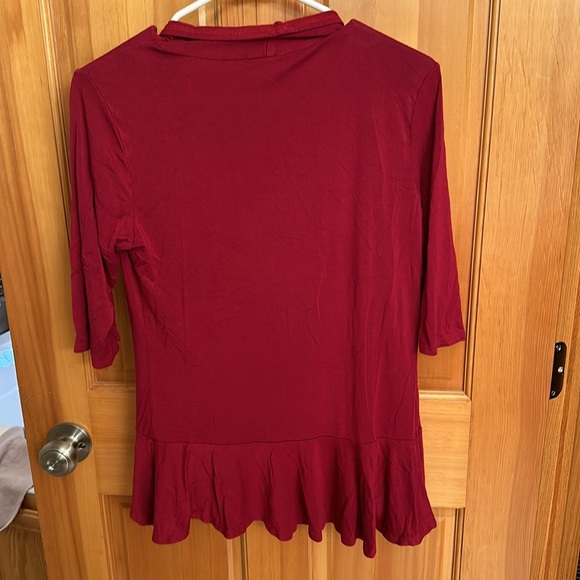 Women’s red/burgandy open cardigan - size small. - Picture 3 of 3
